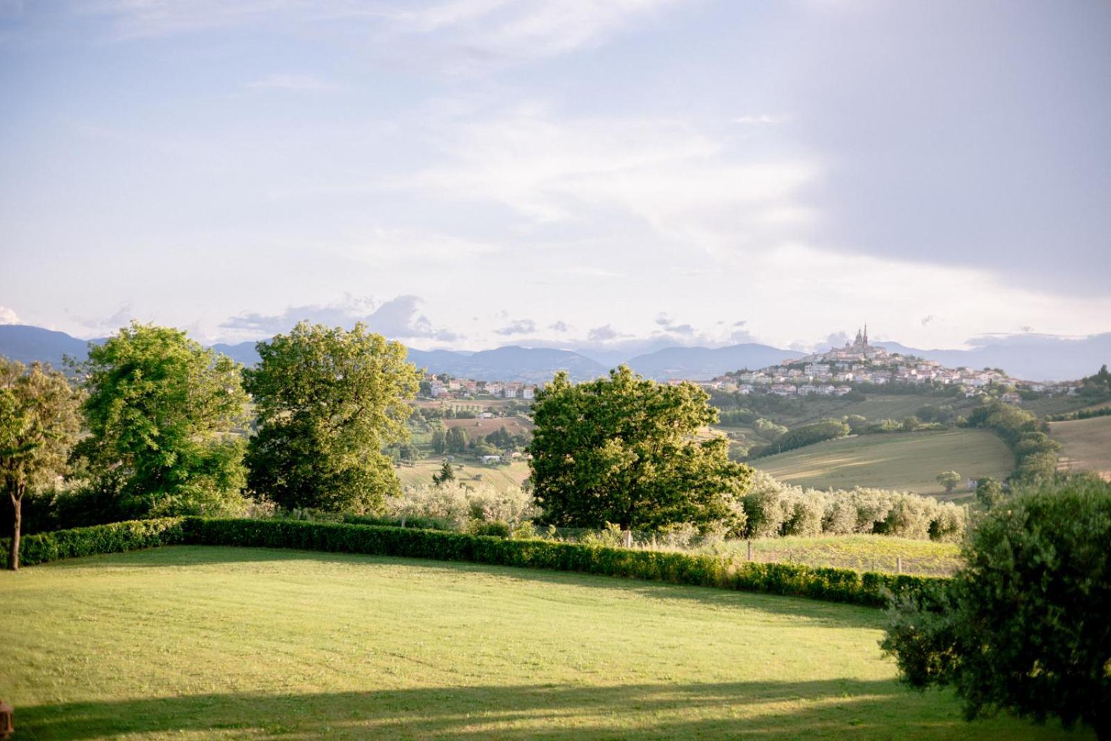 Bed and Breakfast La Monteduccia Ostra Vetere Esterno foto